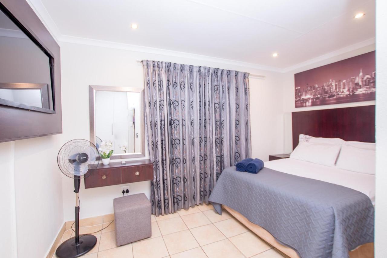 Prestigious Apartments Sandton Exterior foto